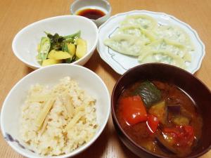 しょうがご飯・ヘルシーえび餃子・夏野菜のみそ汁・からし和え