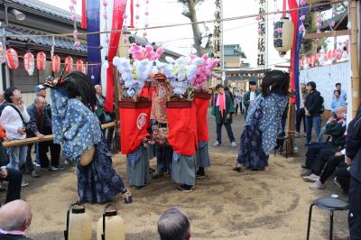 牝獅子を探す男の獅子１