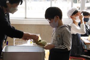 給食